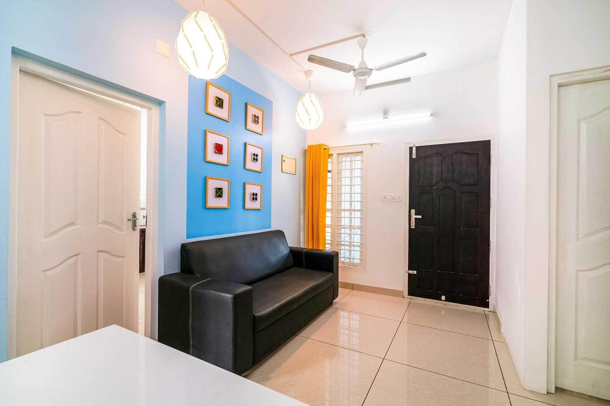Hotel O Thykoodam Apartments Kochi Exterior photo